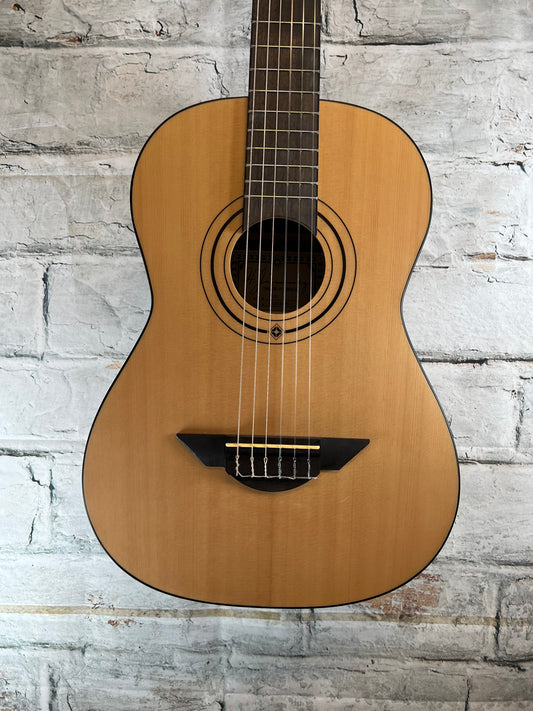 H. Jimenez Educativo Series 3/4 Size Nylon String Guitar