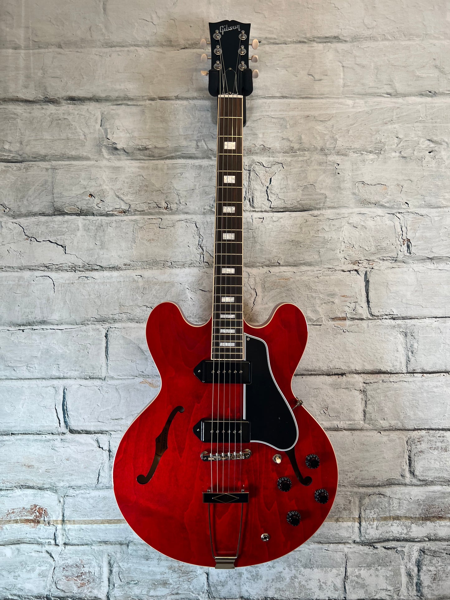 Gibson ES-330 Sixties Cherry with Hardshell Case