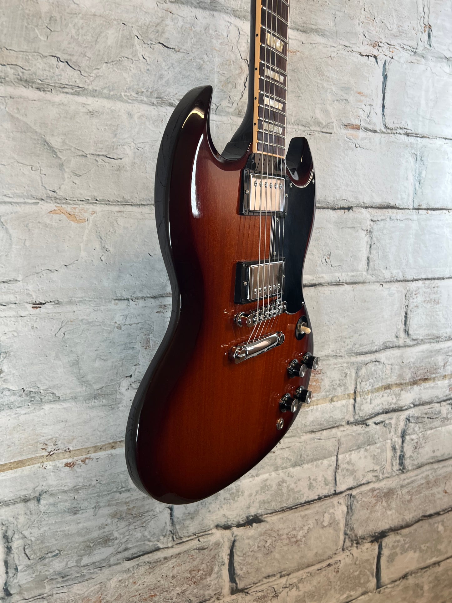 Used Gibson Sg Anniversary Sunburst with Hardshell Case