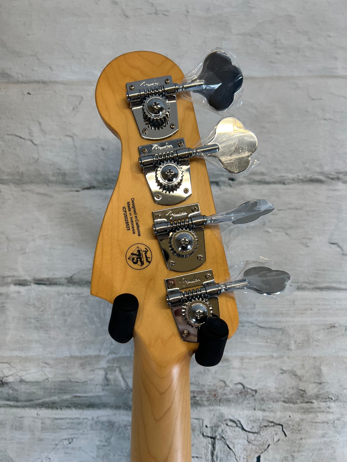 Fender Standard Precision Bass- Sunburst