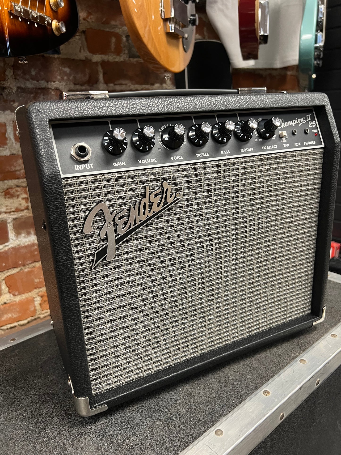 Fender Champion II 25, 120v