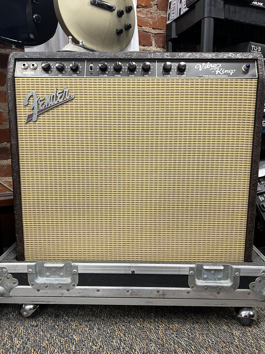 FenderVibro King Limited Edition Western Tooled Tolex with Road Case