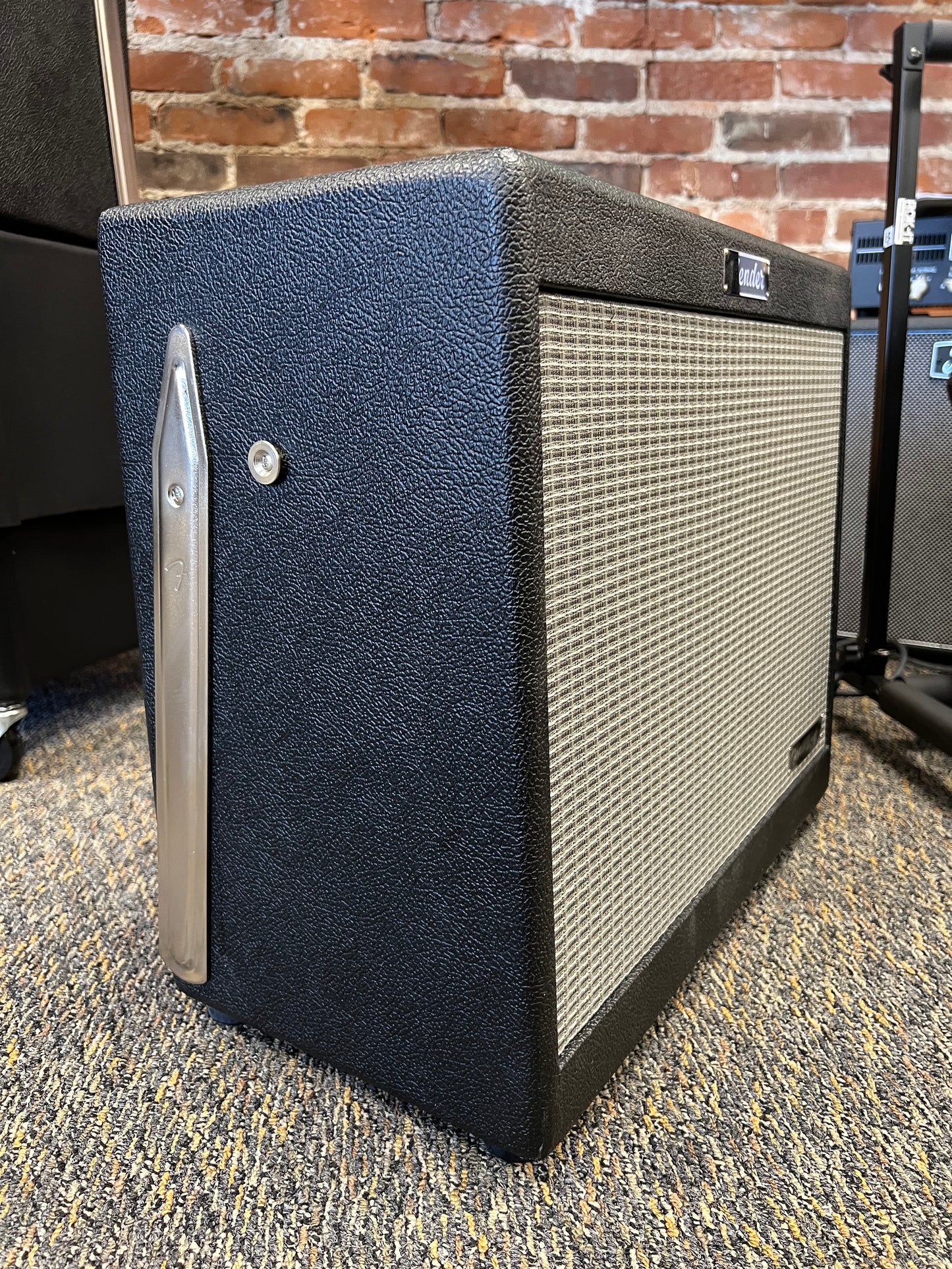 Fender Tone Master Fr-10. 120v