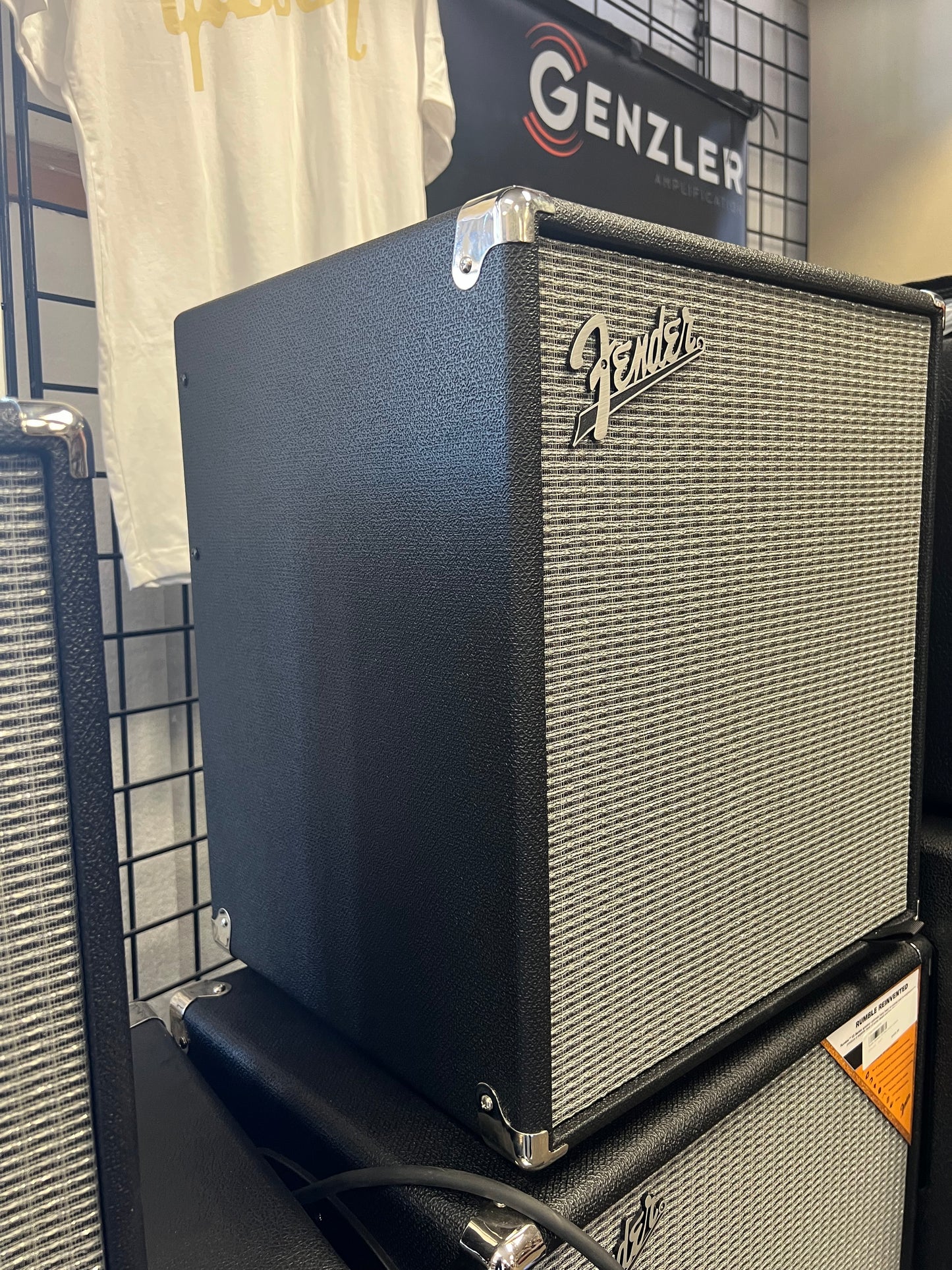 Fender Rumble 100 Watt V3 112 Bass Combo Amp