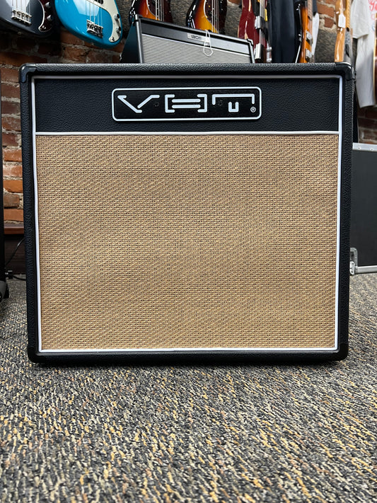 VHT 12” Closed back speaker cabinet with 12” chromeback