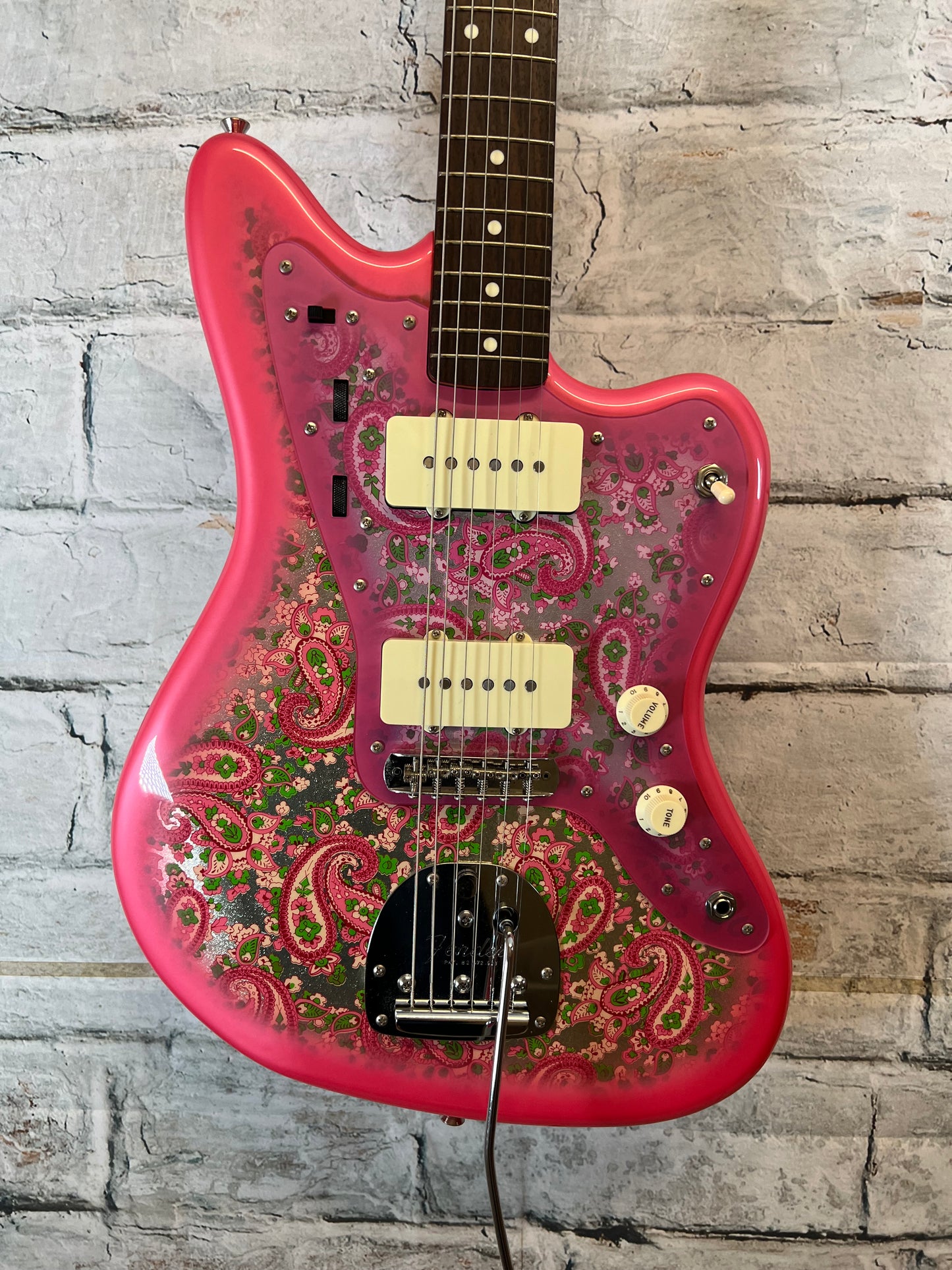 Used Fender Limited Edition Traditional ‘60s Jazzmaster