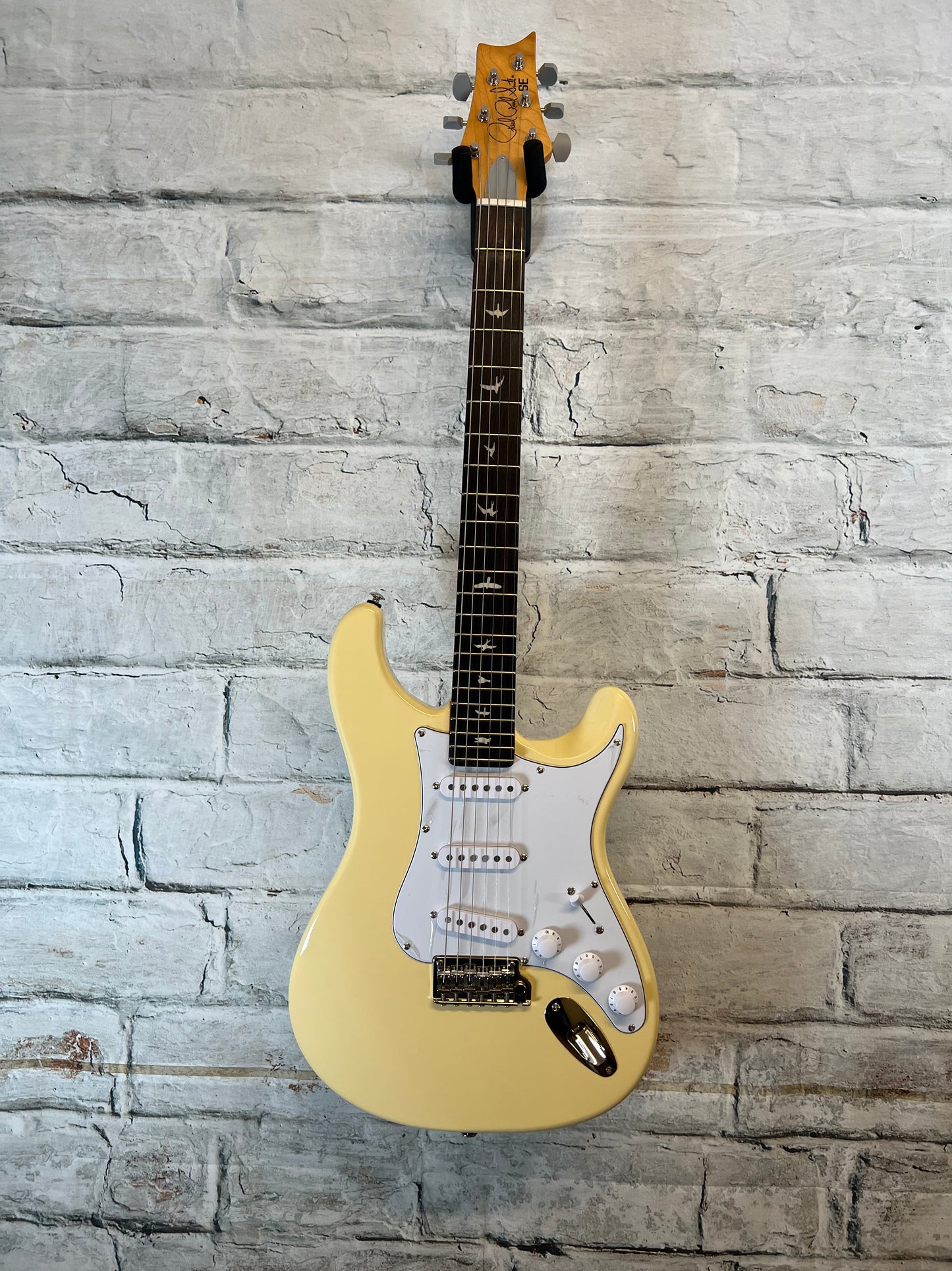 Paul Reed Smith SE SIlver Sky-Moon White with Gig Bag