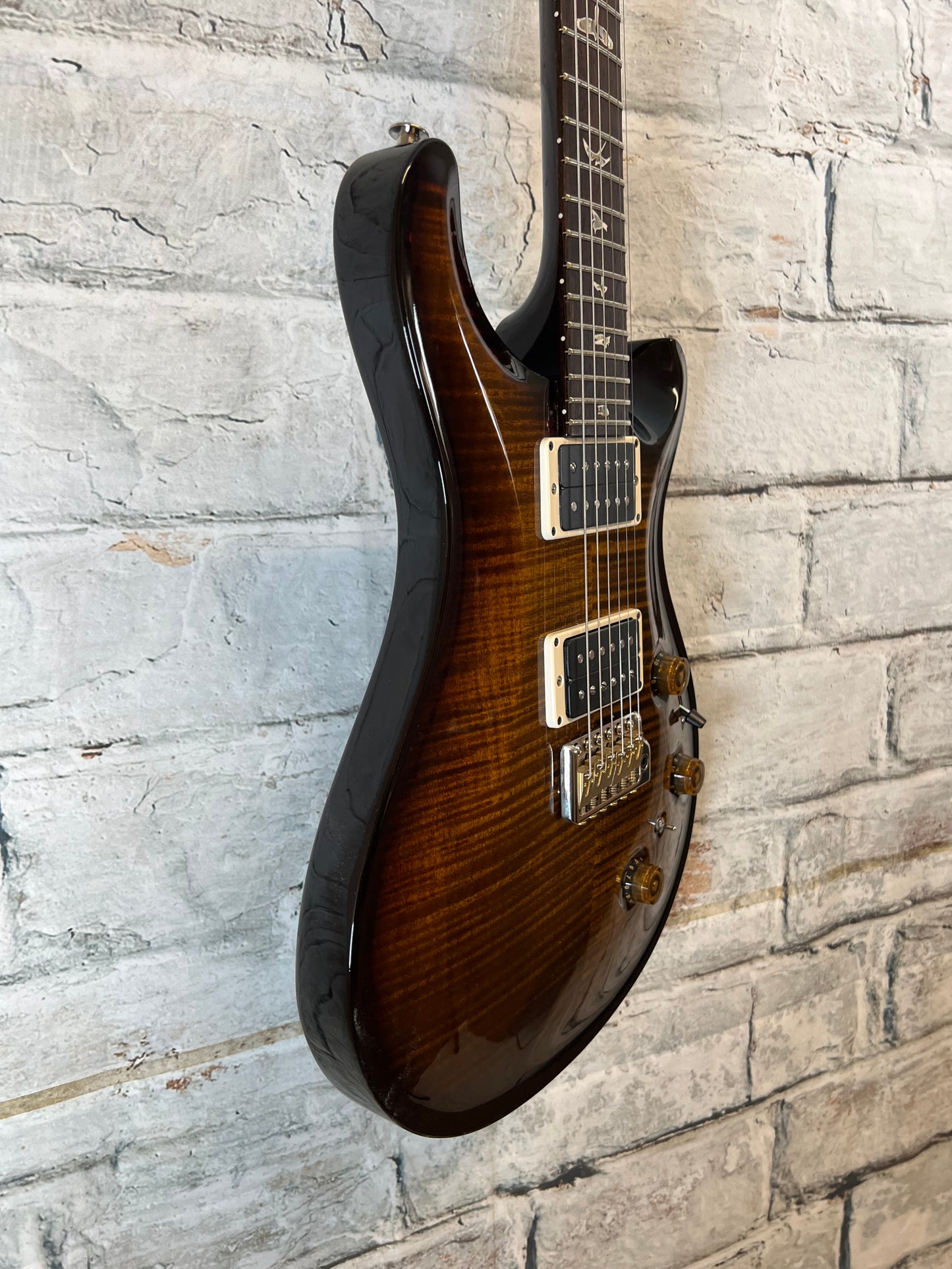 Paul Reed Smith PRS Custom 24 Piezo Black Gold Sunburst with Hardshell Case