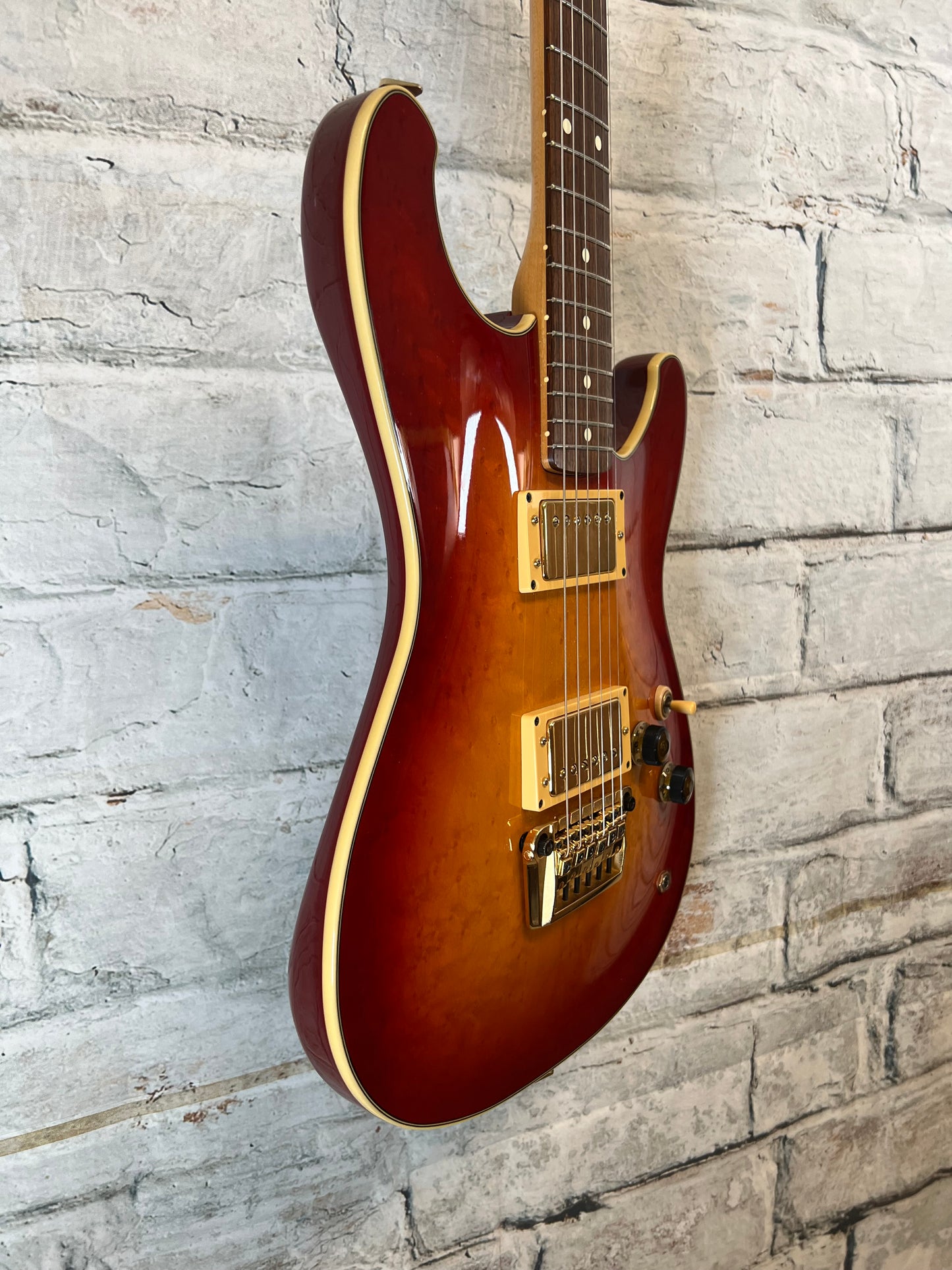 Used Ibanez Roadstar II RS1000 with Hardshell Case