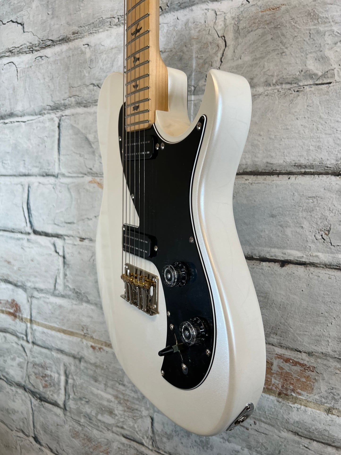 Paul Reed Smith PRS SE NF 53 White Pearl with bag