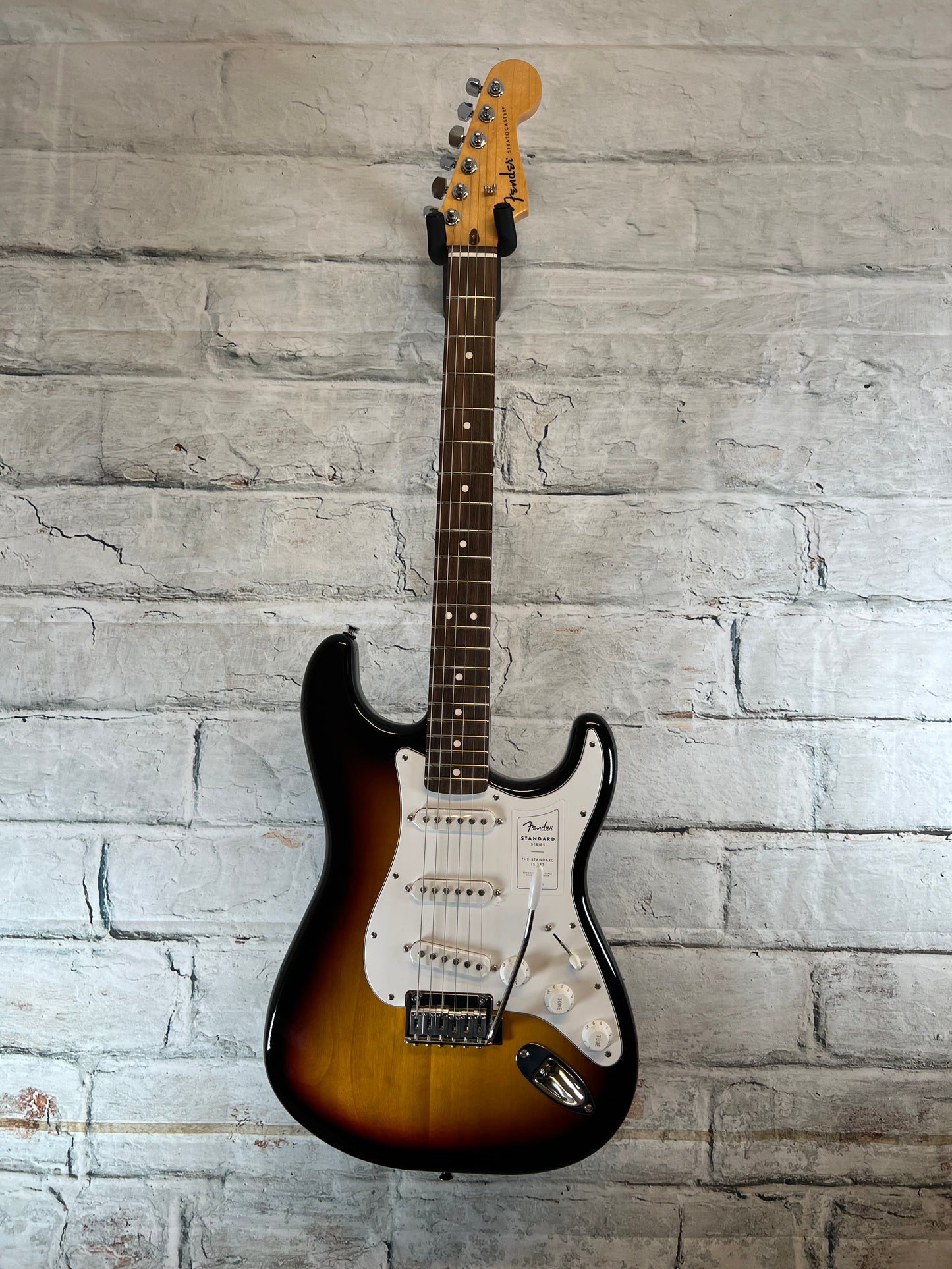 Fender Standard Stratocaster