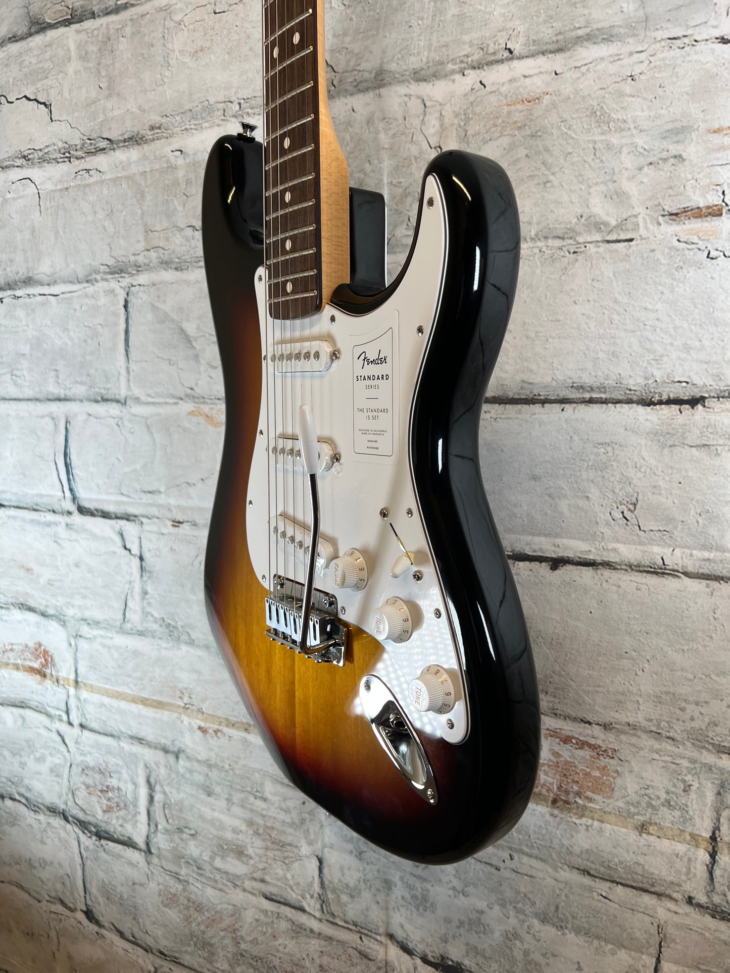 Fender Standard Stratocaster