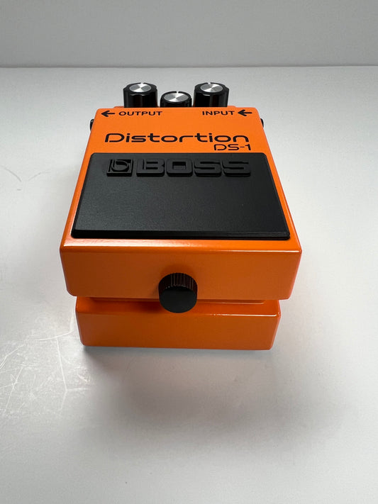 Boss DS-1 Distortion Pedal