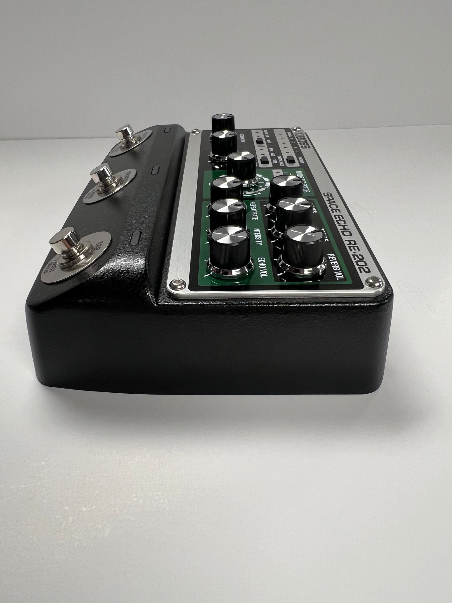 Boss Re-202 Space Echo