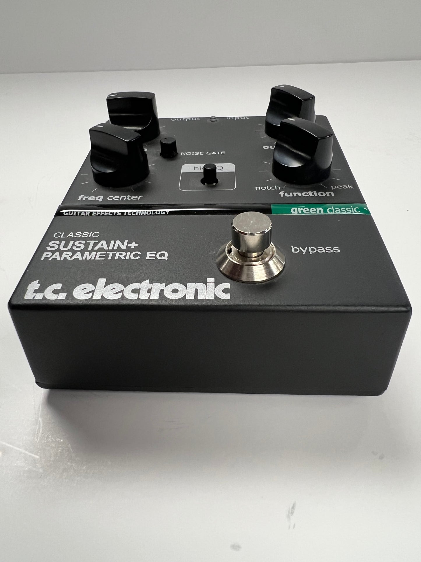 TC Helicon Classic Sustain & Para EQ