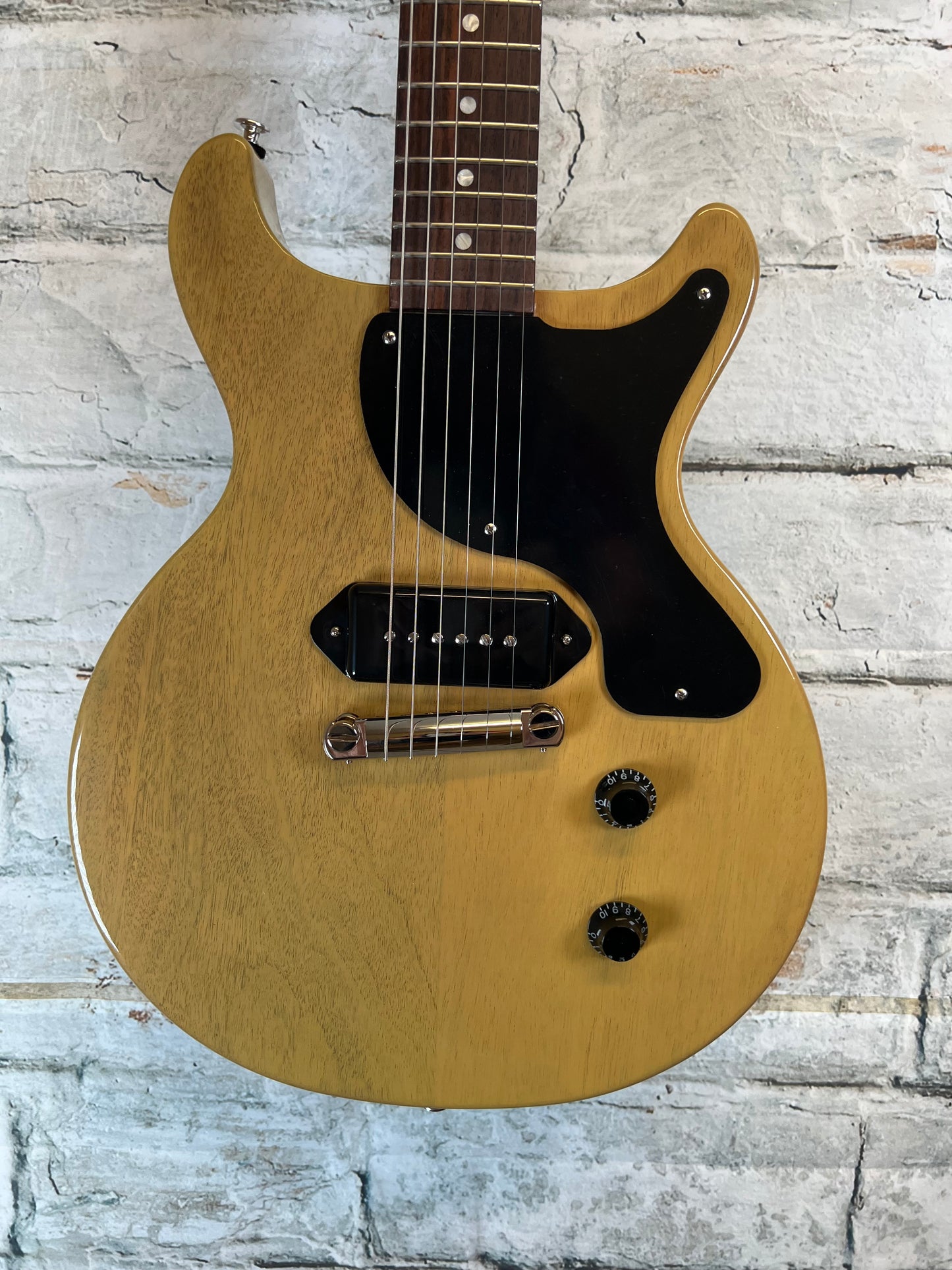 Gibson Les Paul Junior Double Cutaway TV Yellow with Hardshell Case