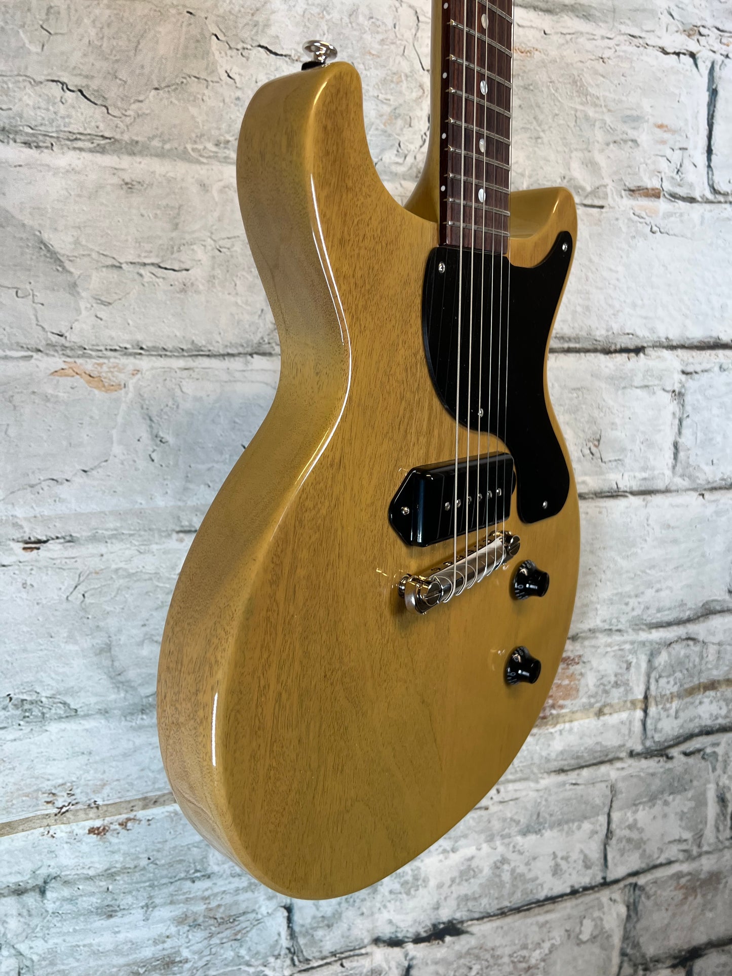 Gibson Les Paul Junior Double Cutaway TV Yellow with Hardshell Case