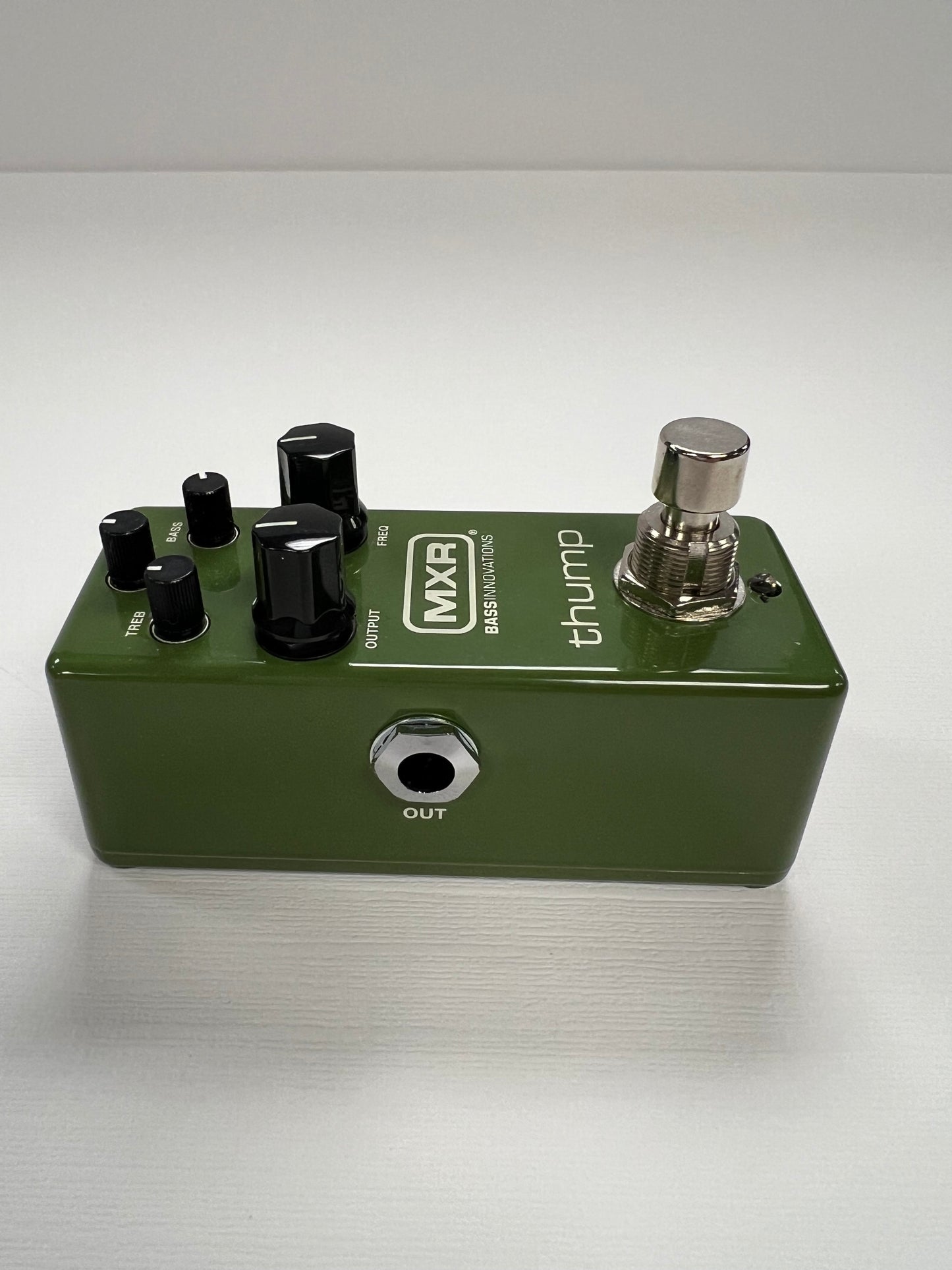 MXR Thump Bass Preamp M281