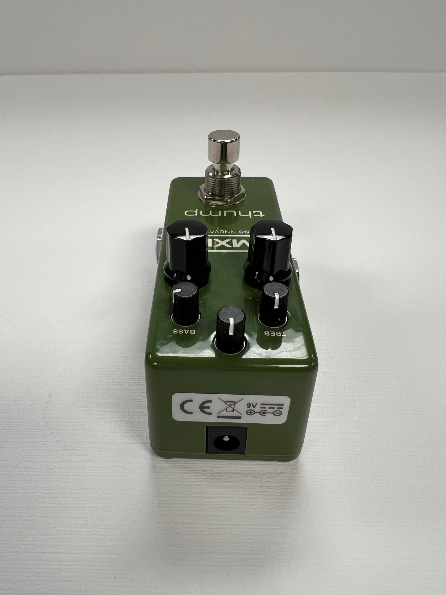 MXR Thump Bass Preamp M281