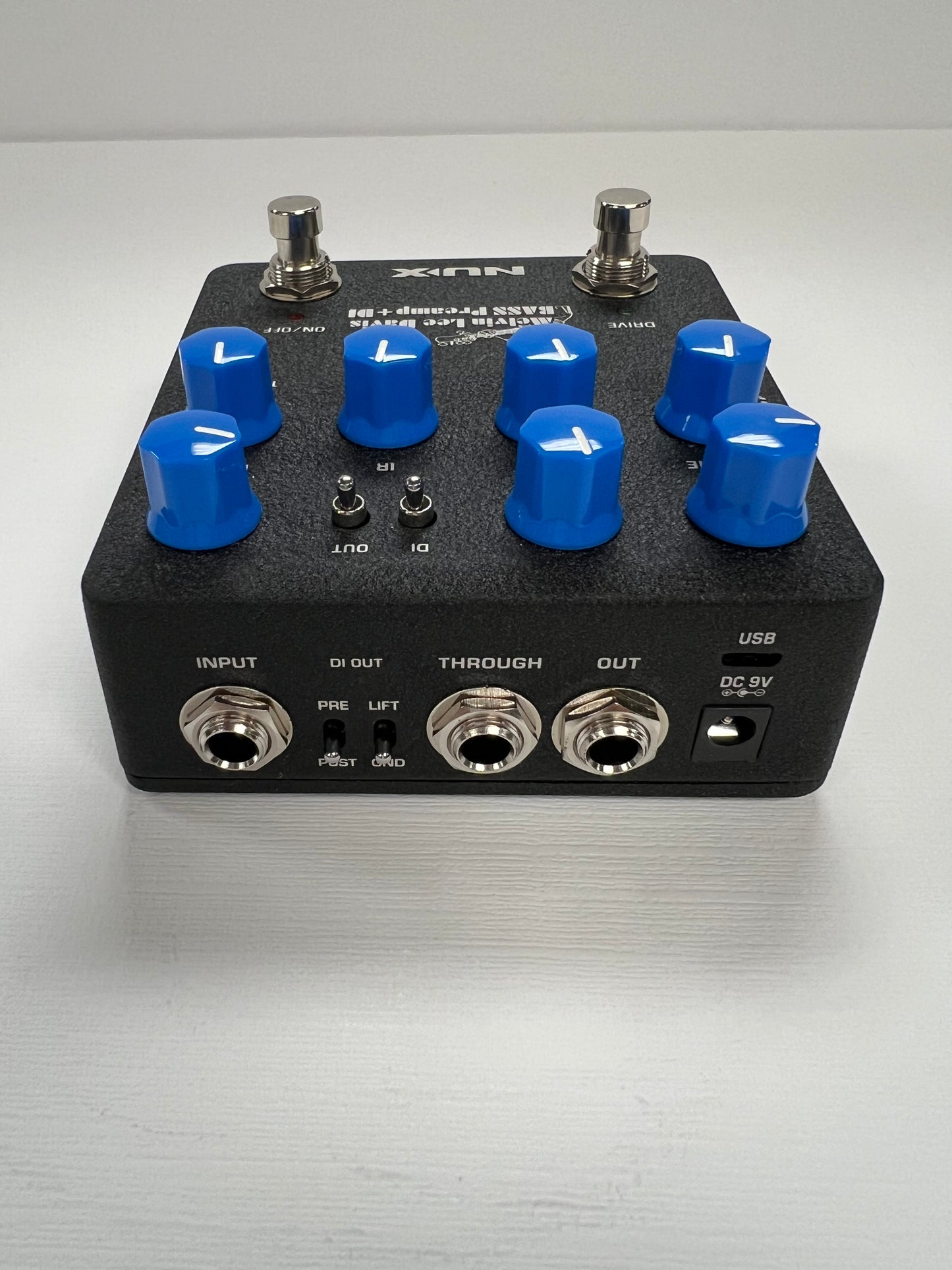 NUX Melvin Lee Davis Bass Preamp & DI