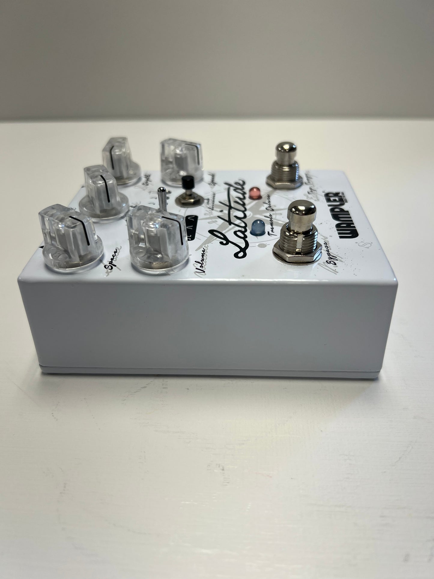 Wampler Lattitude Deluxe Tremolo Pedal