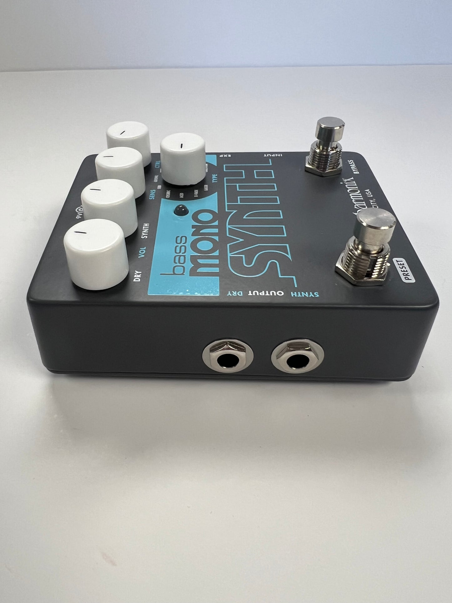 Electro Harmonix EHX Bass Mono Synth Bass Synthesizer