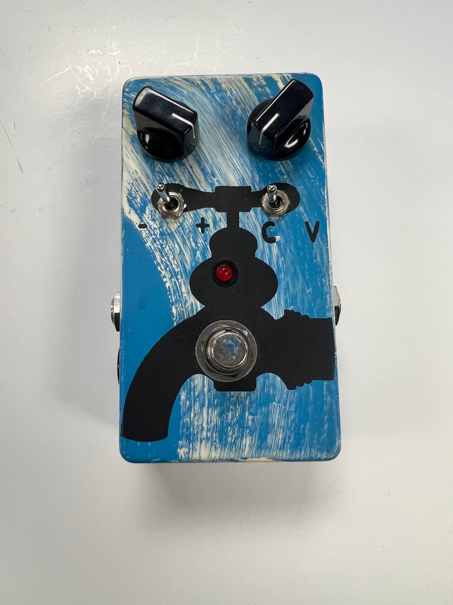 Used Jam Waterfall Chorus & Vibrato Pedal
