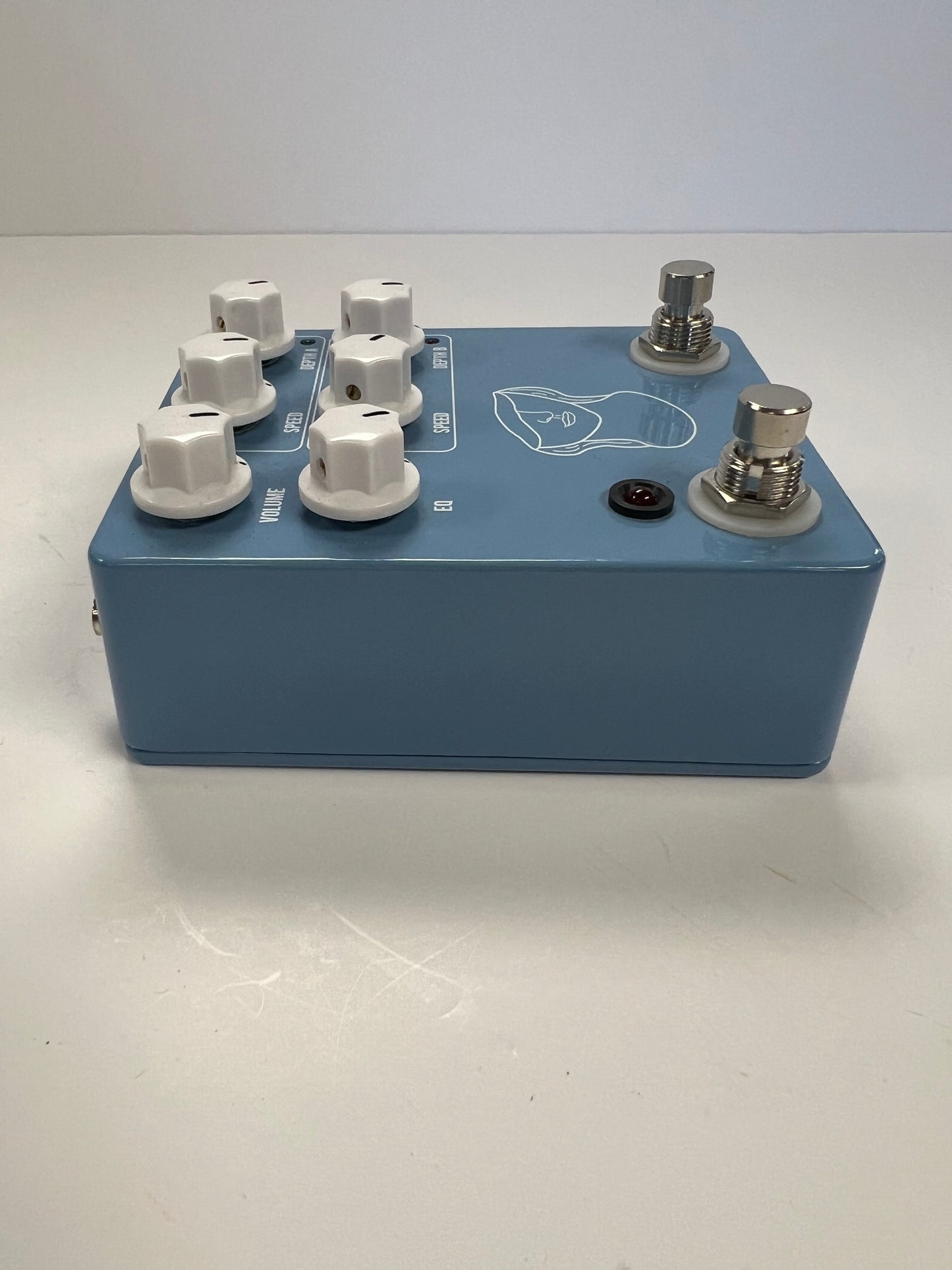 Used JHS Artificial Blonde Vibrato