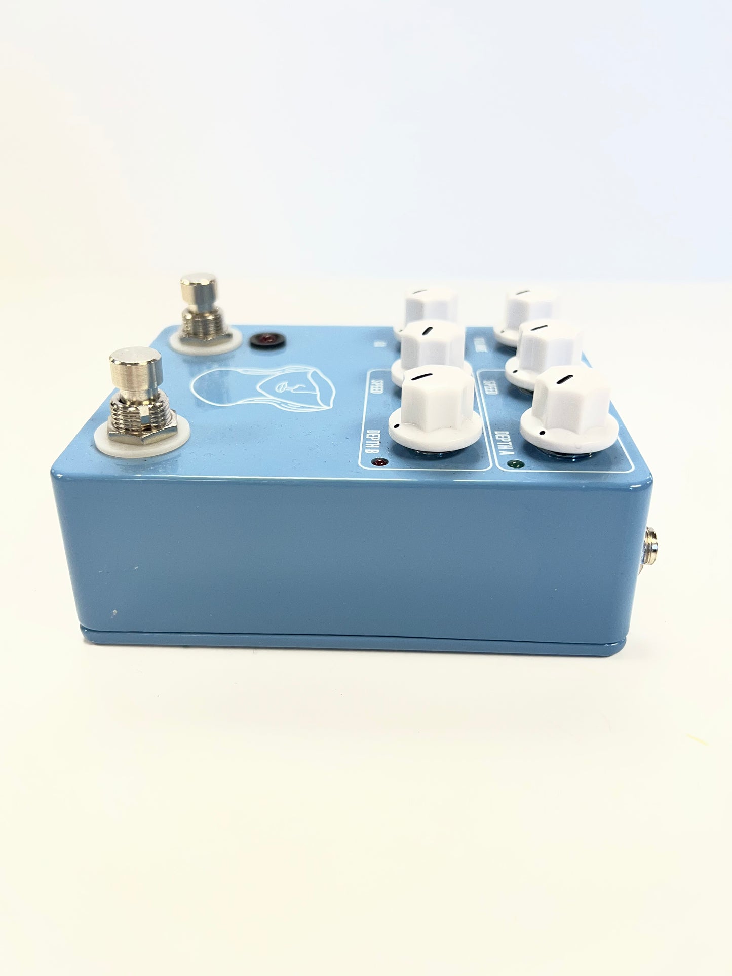 Used JHS Artificial Blonde Vibrato