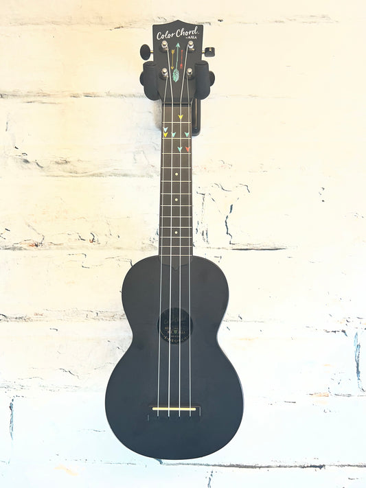 Kala Learn To Play Color Chord Black Soprano Ukulele Starter Kit