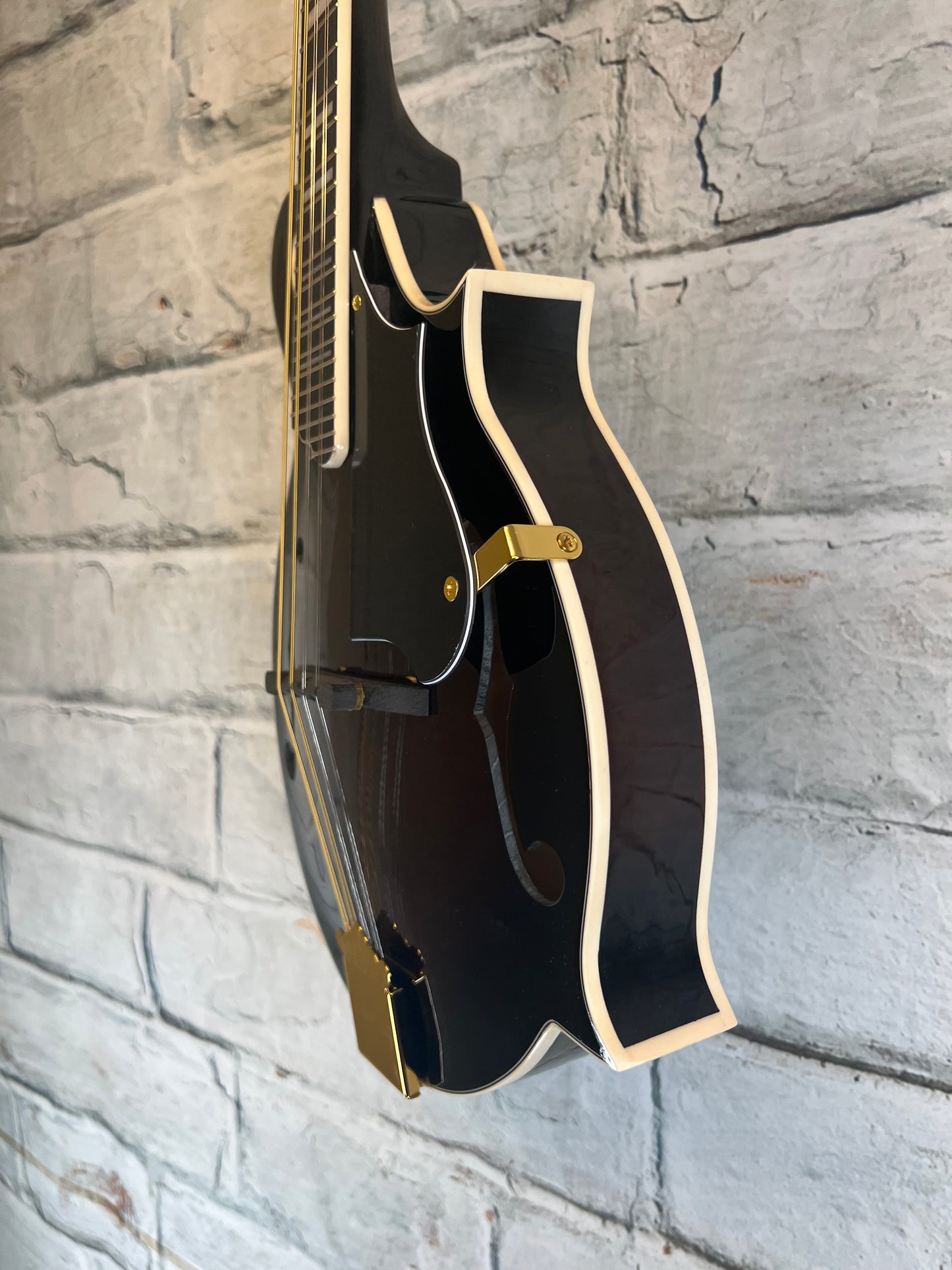 Ibanez M522S Mandolin- Dark Violin Sunburst