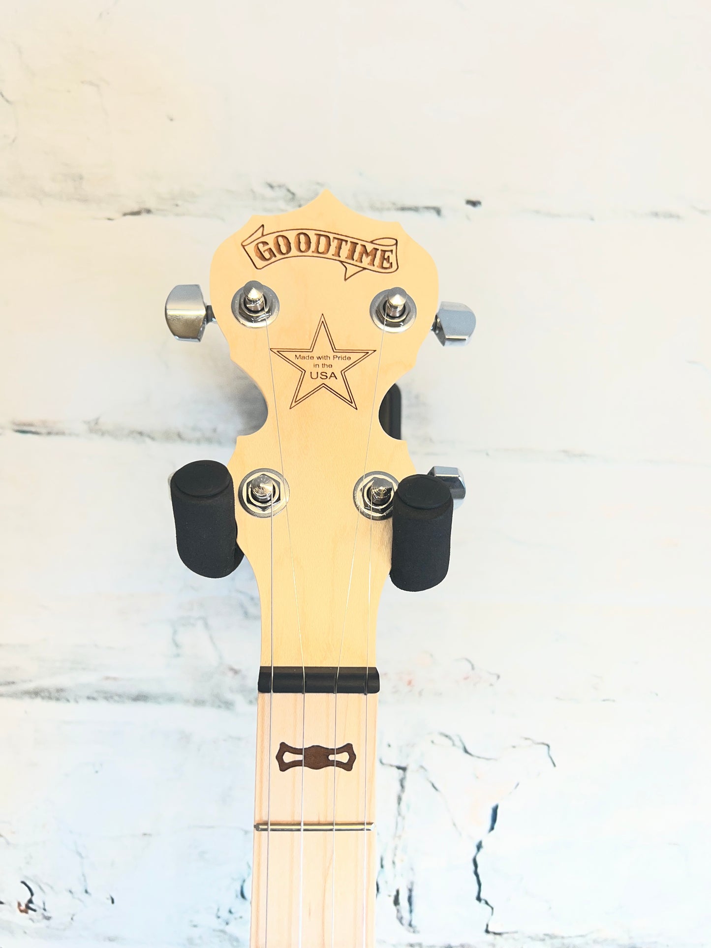 Deering Goodtime TwoNickel Banjo with Resonator