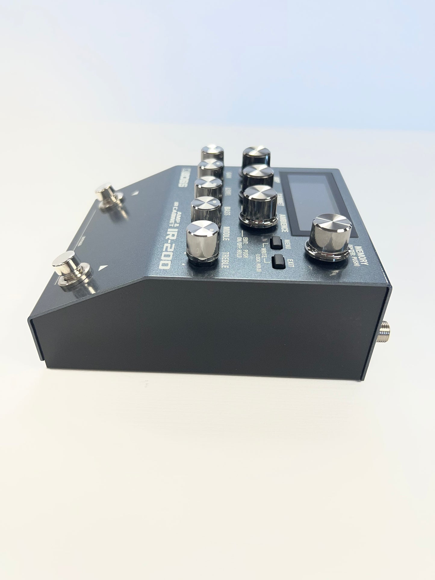 Boss IR-200 Amp and IR Cabinet Pedal