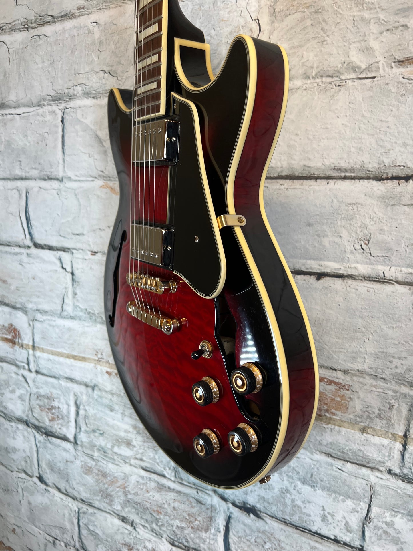 Used Ibanez AM93-TRS With Hardshell Case