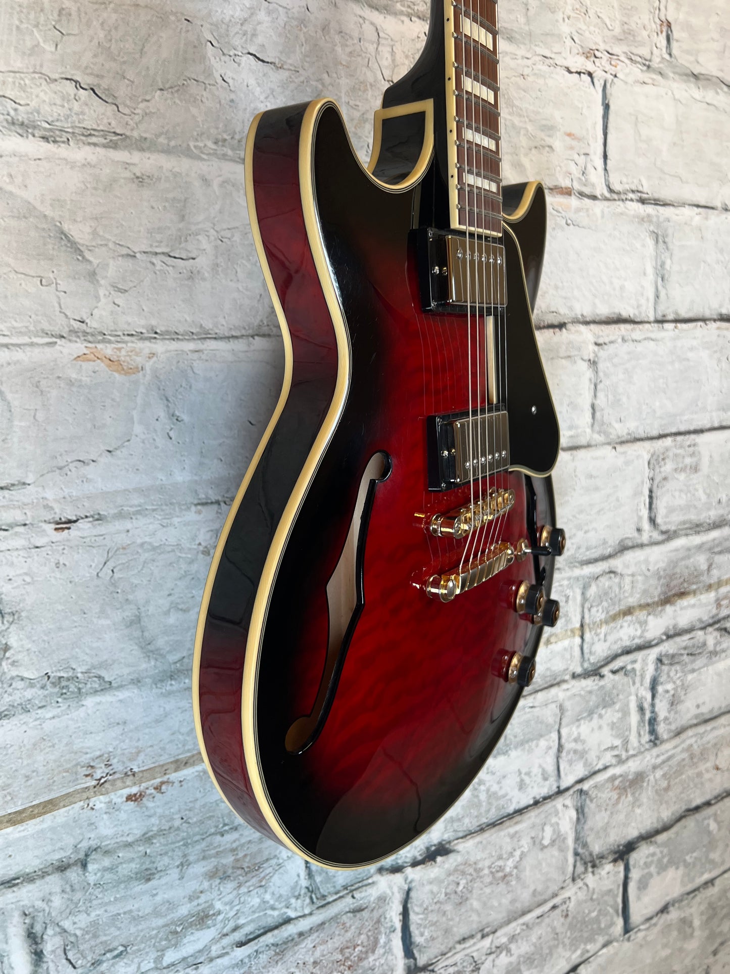 Used Ibanez AM93-TRS With Hardshell Case