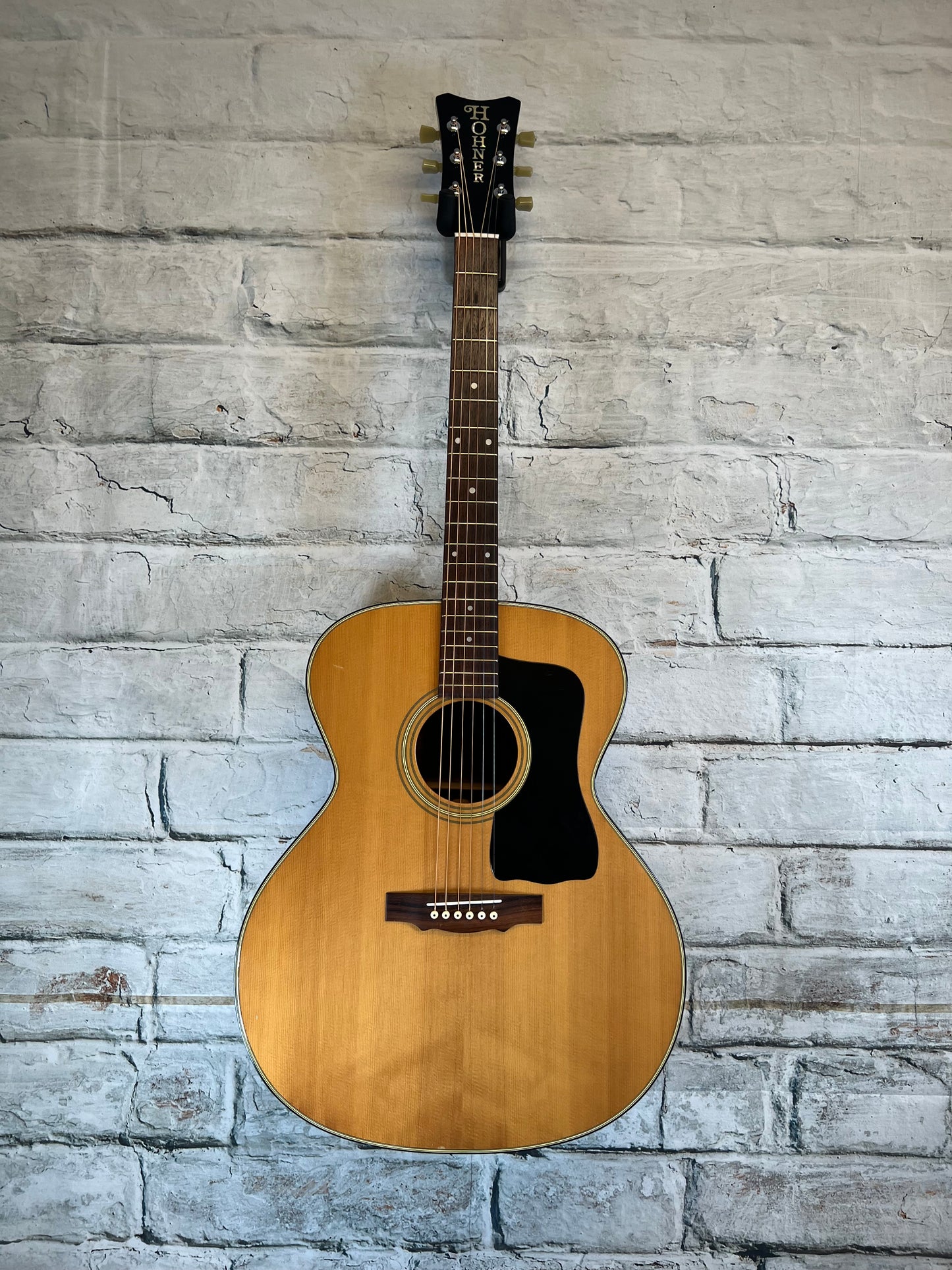 Used Hohner HG-700 Jumbo Acoustic Guitar
