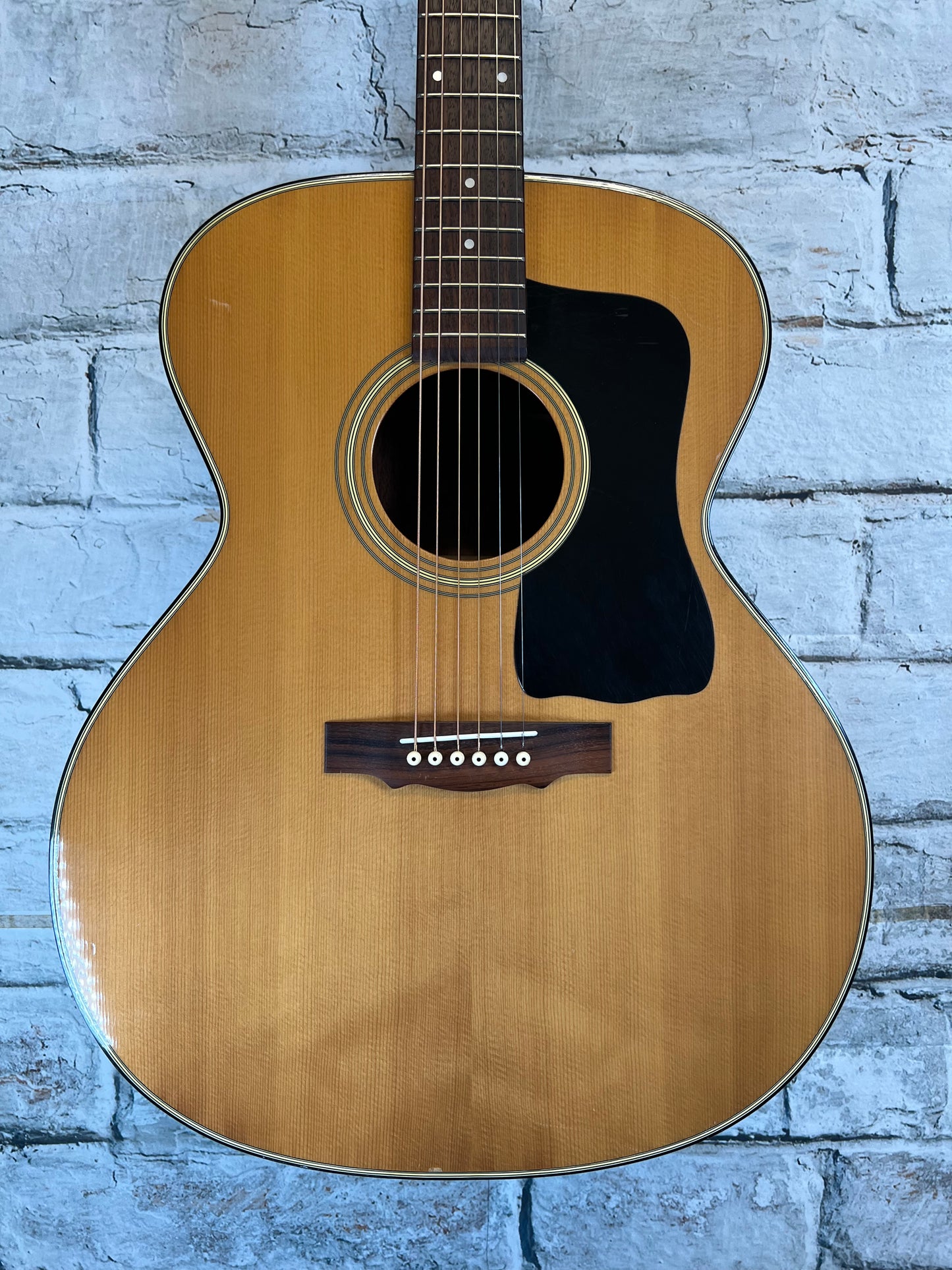 Used Hohner HG-700 Jumbo Acoustic Guitar
