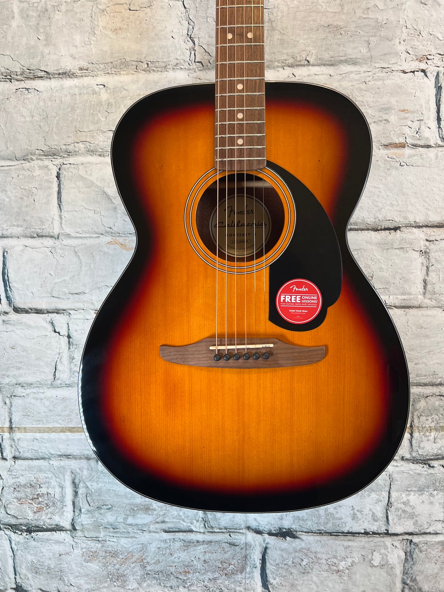 Fender California Standard Monterey E