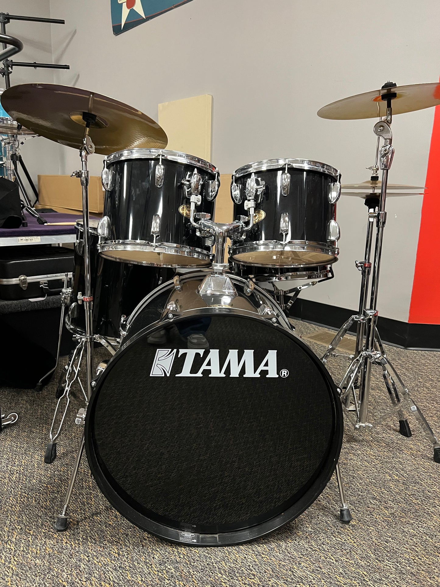 Used Tama Swingstar Acoustic Drum set with Cymbals