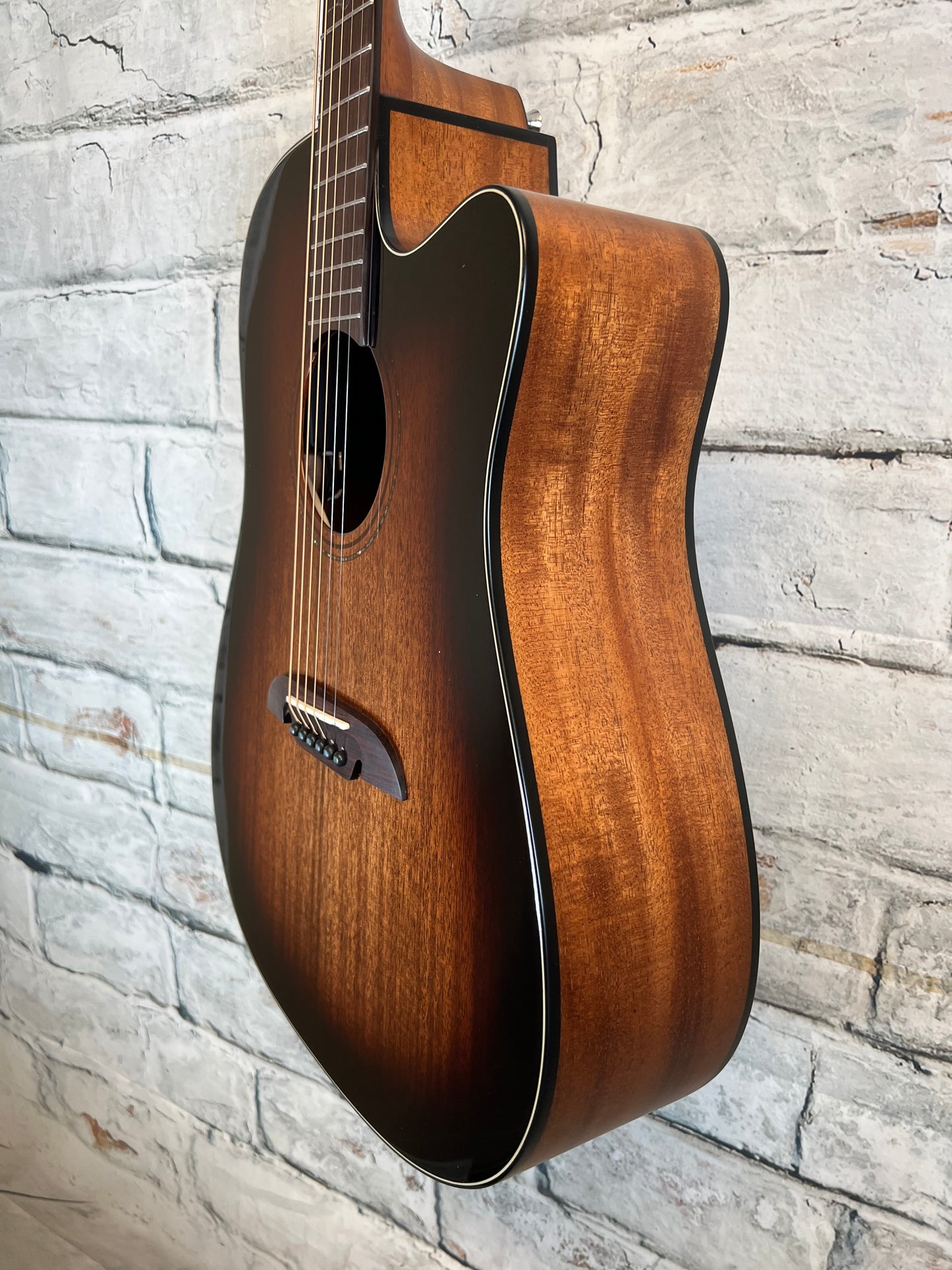 Alvarez Artist Dreadnought Guitar-Shadowburst