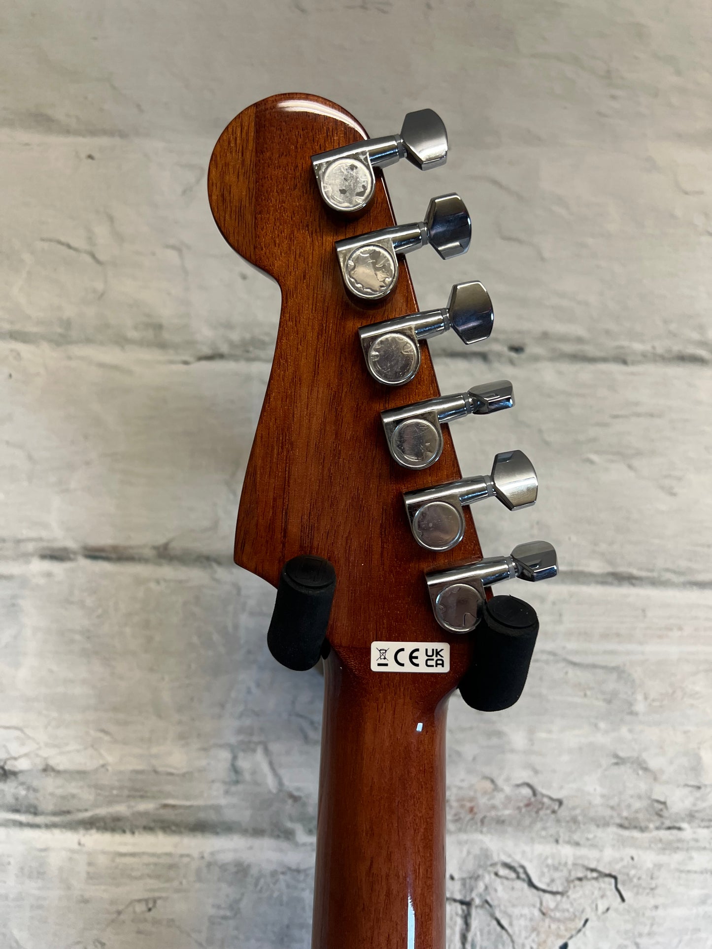 Fender California Standard Redondo Mini with bag