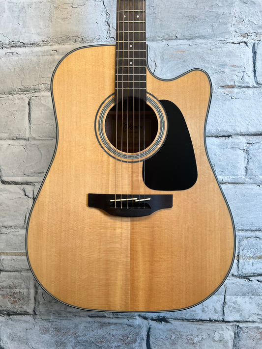 Used Takamine GD30CE Acoustic with Hardshell Case