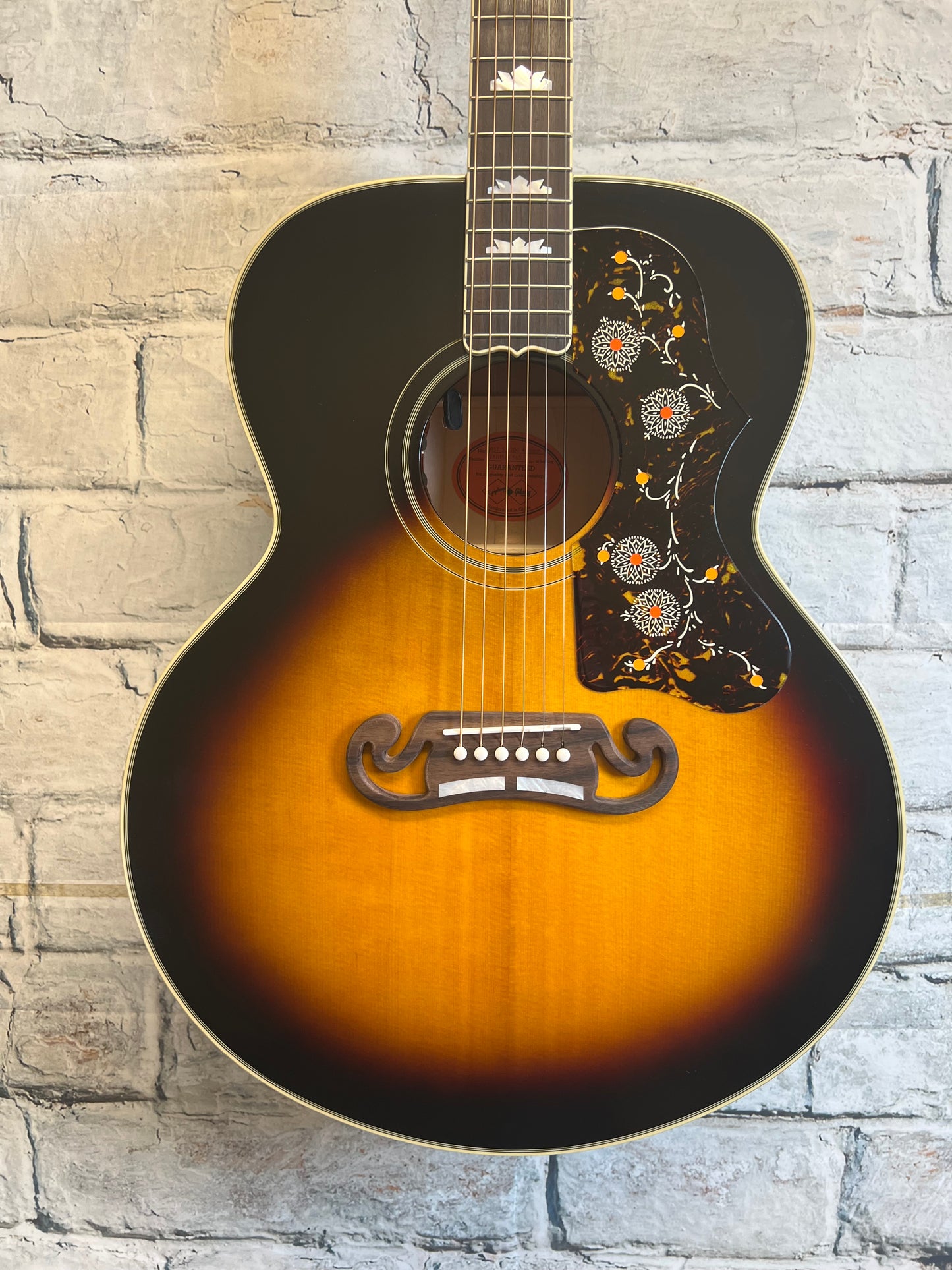 Epiphone 1957 SJ-200Reissue Acoustic/Electric Guitar-Vintage Sunburst