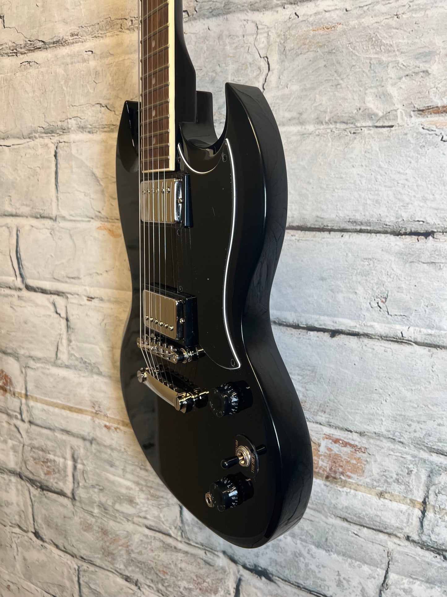 Epiphone SG Tribute Ebony