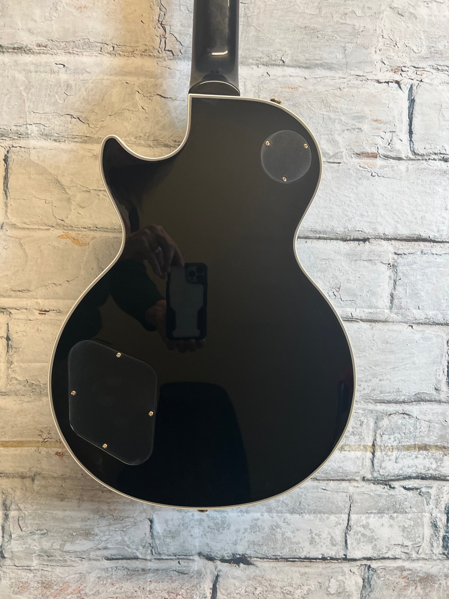 Used Epiphone Les Paul Custom-Ebony with Hardshell Case