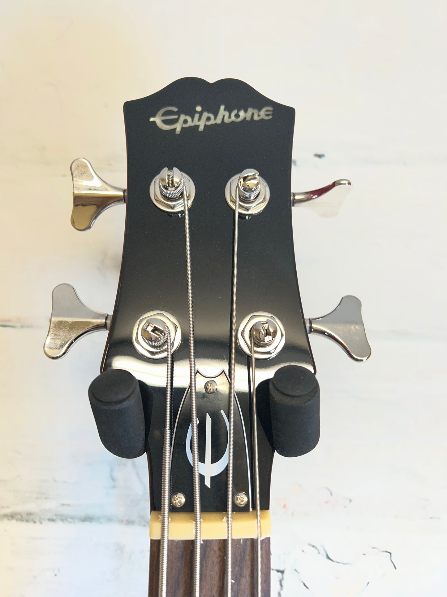Epiphone Embassy Bass Sparkinlg Burgandy