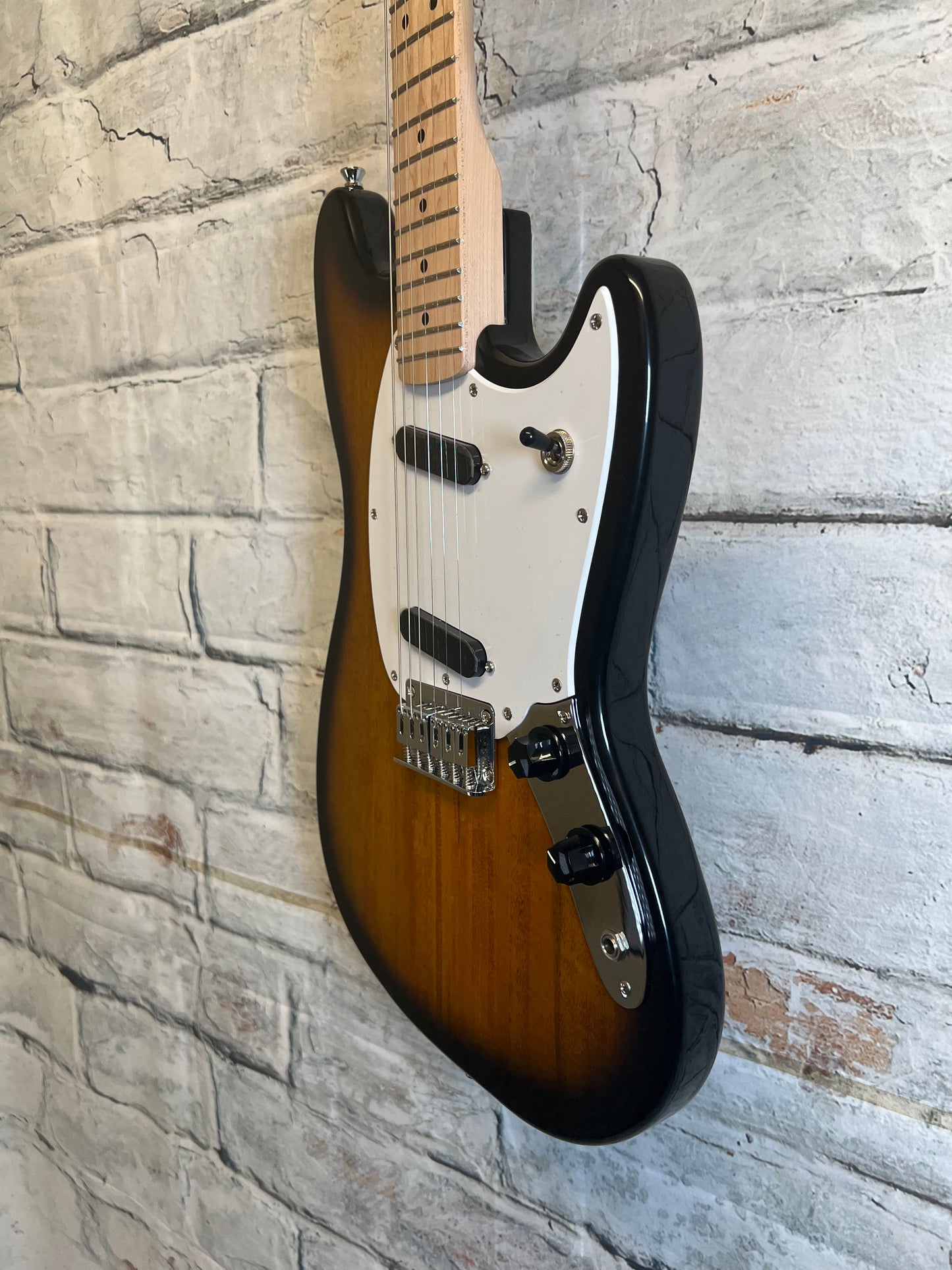 Squier Sonic Mustang