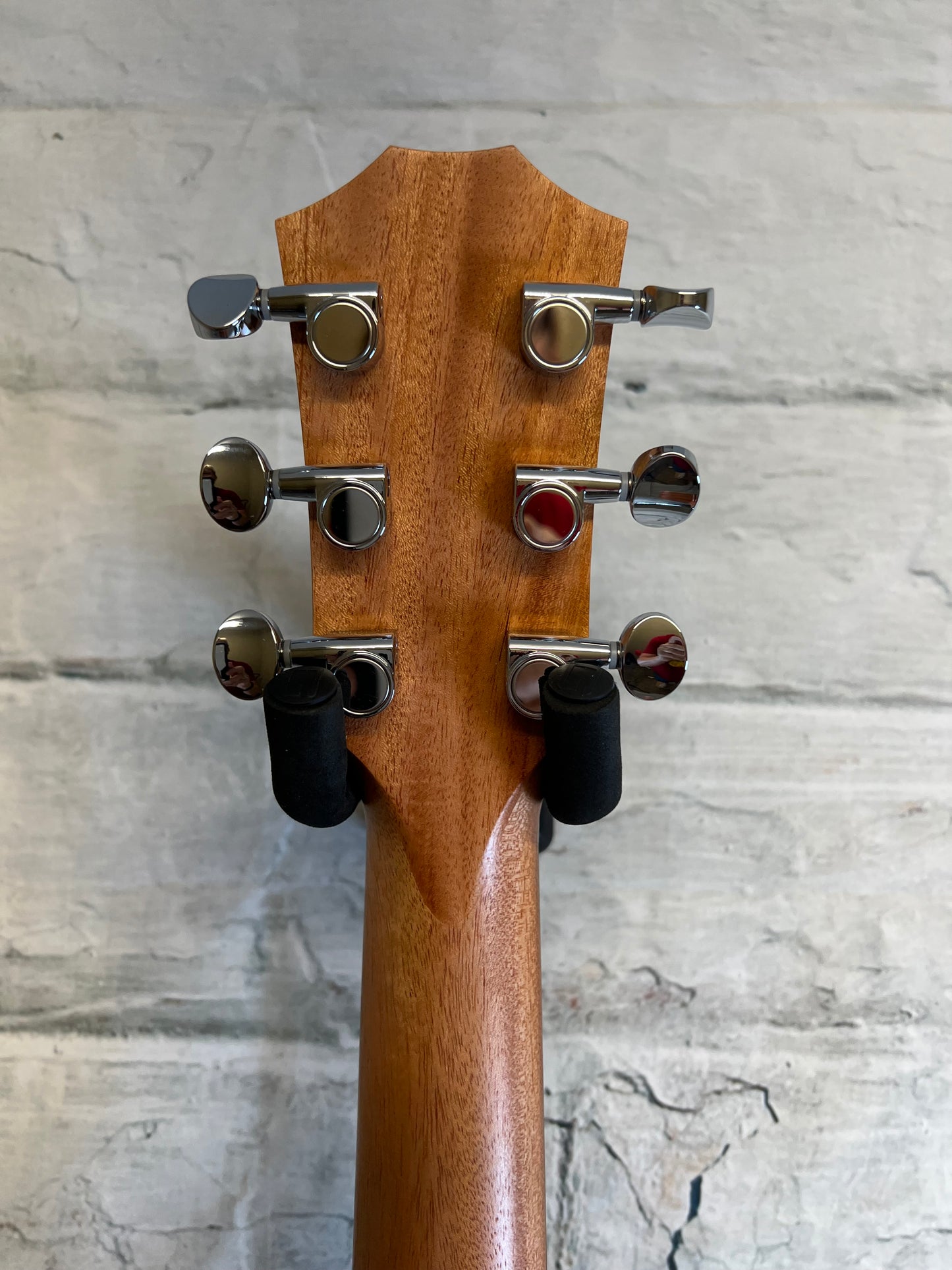 Taylor GS Mini Sapele Acoustic Guitar with bag
