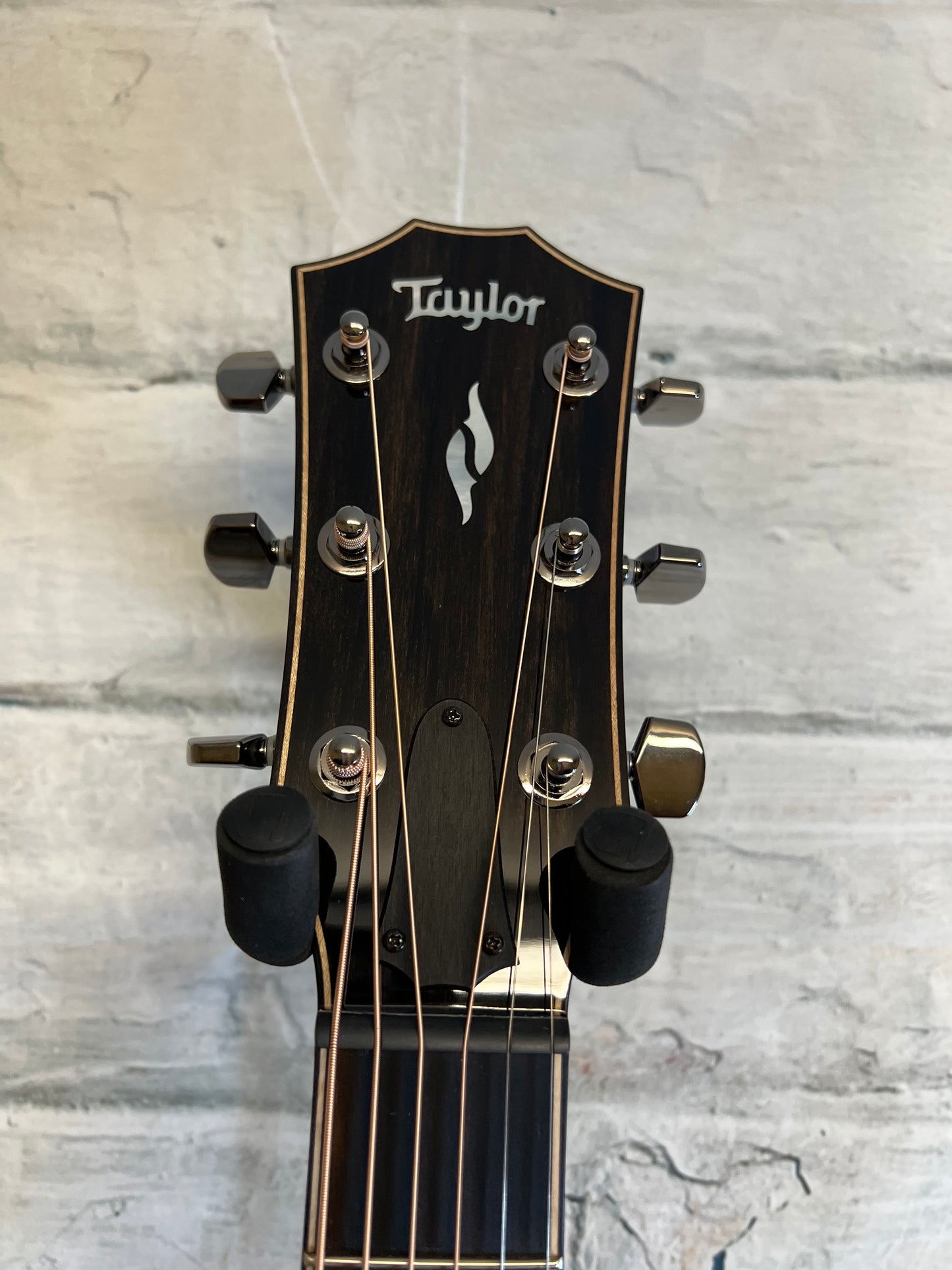 Taylor Next Generation 814ce Acoustic Electric Guitar With case