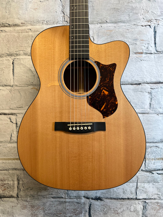 Used Martin OMCPA4 piston Guitar with Hardshell Case